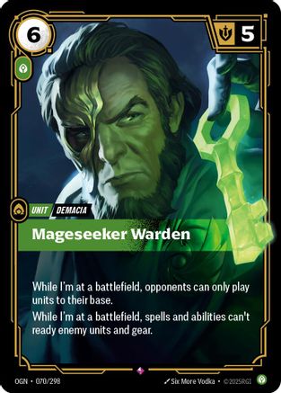 Image of Mageseeker Warden (070/298) - Origins Foil