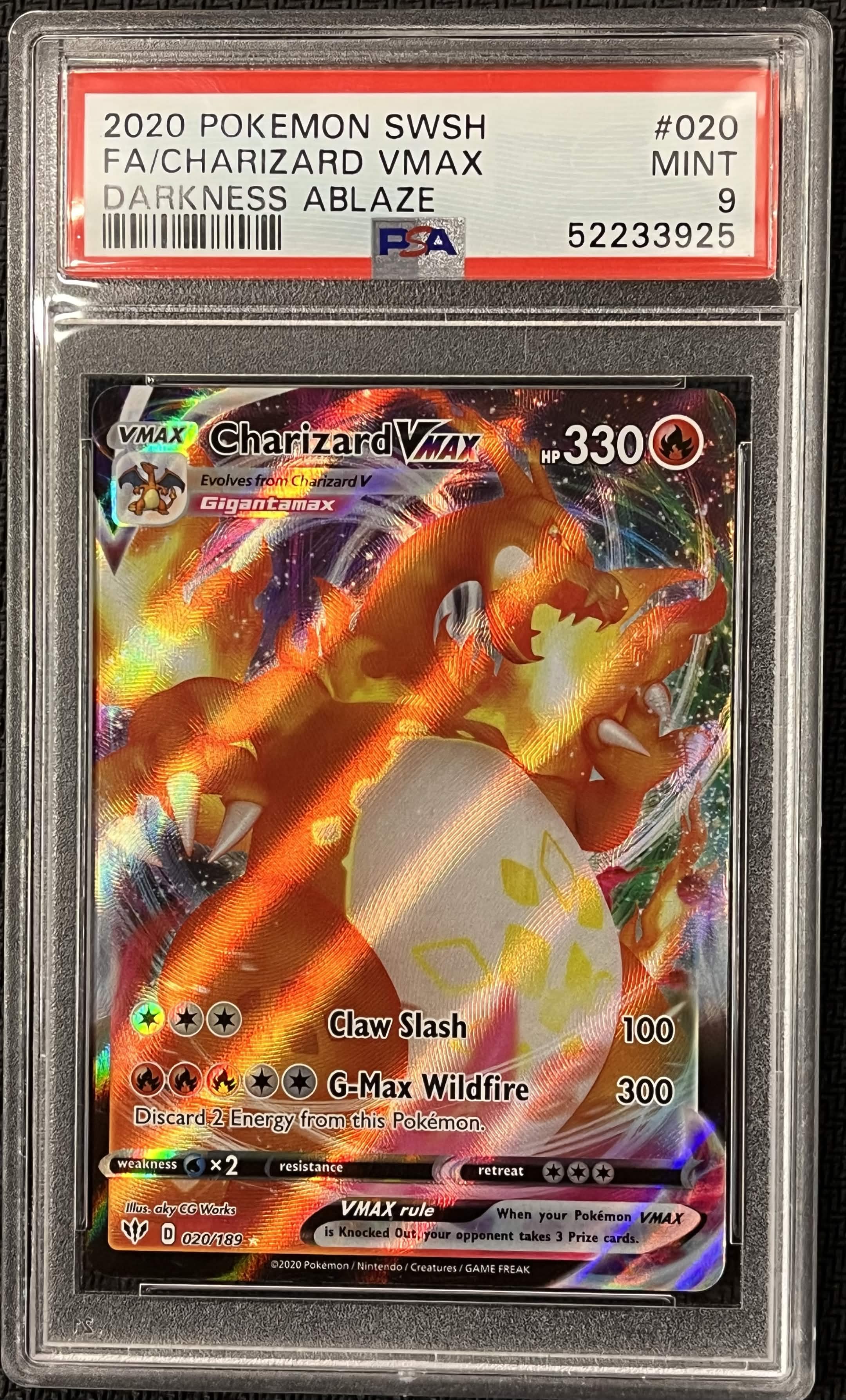 Image of Charizard Vmax - 020/189 - SWSH - Darkness Ablaze - PSA 9