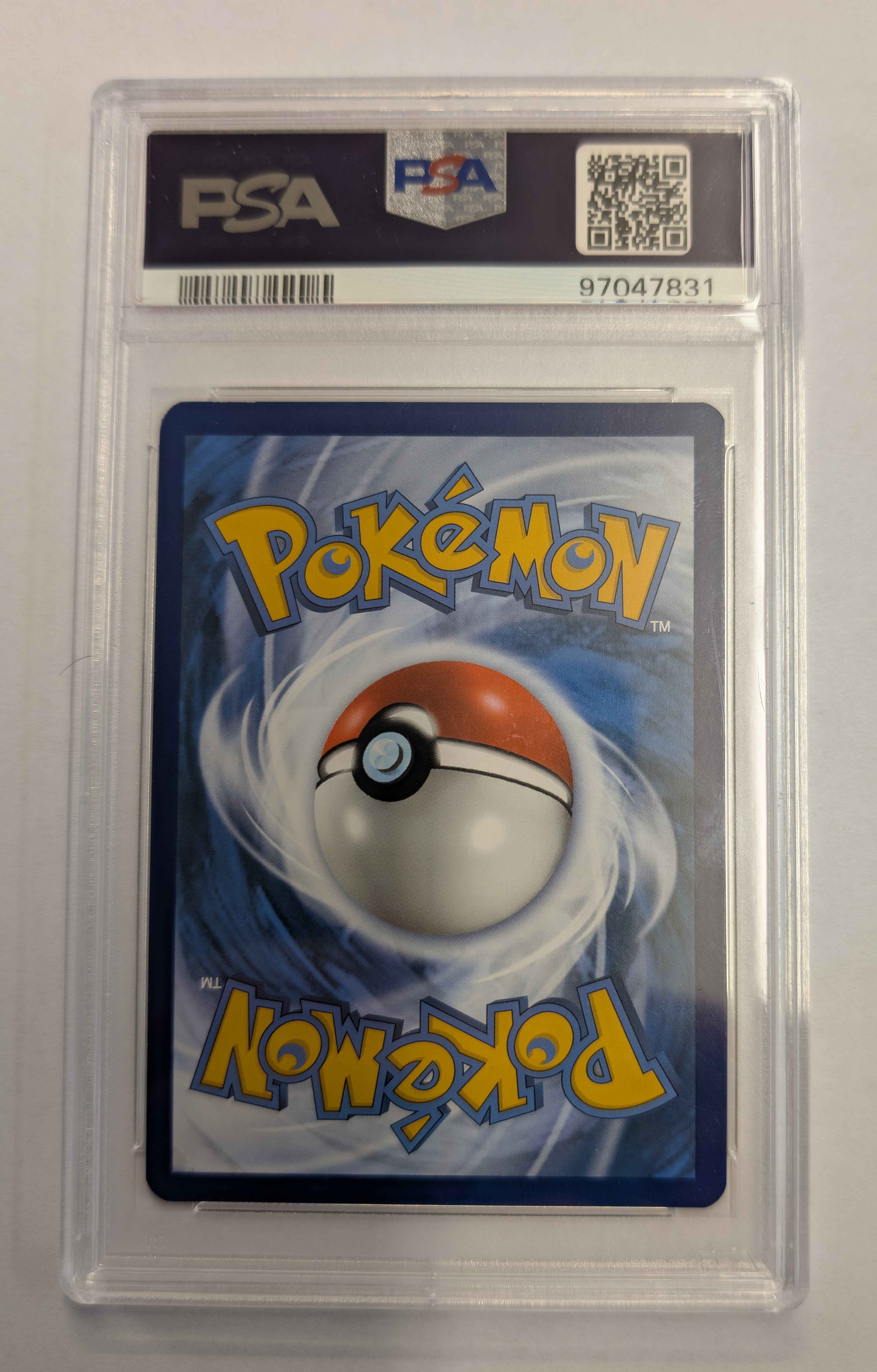 Image of Dragonite (Silver Tempest Holo) No.131 PSA 9