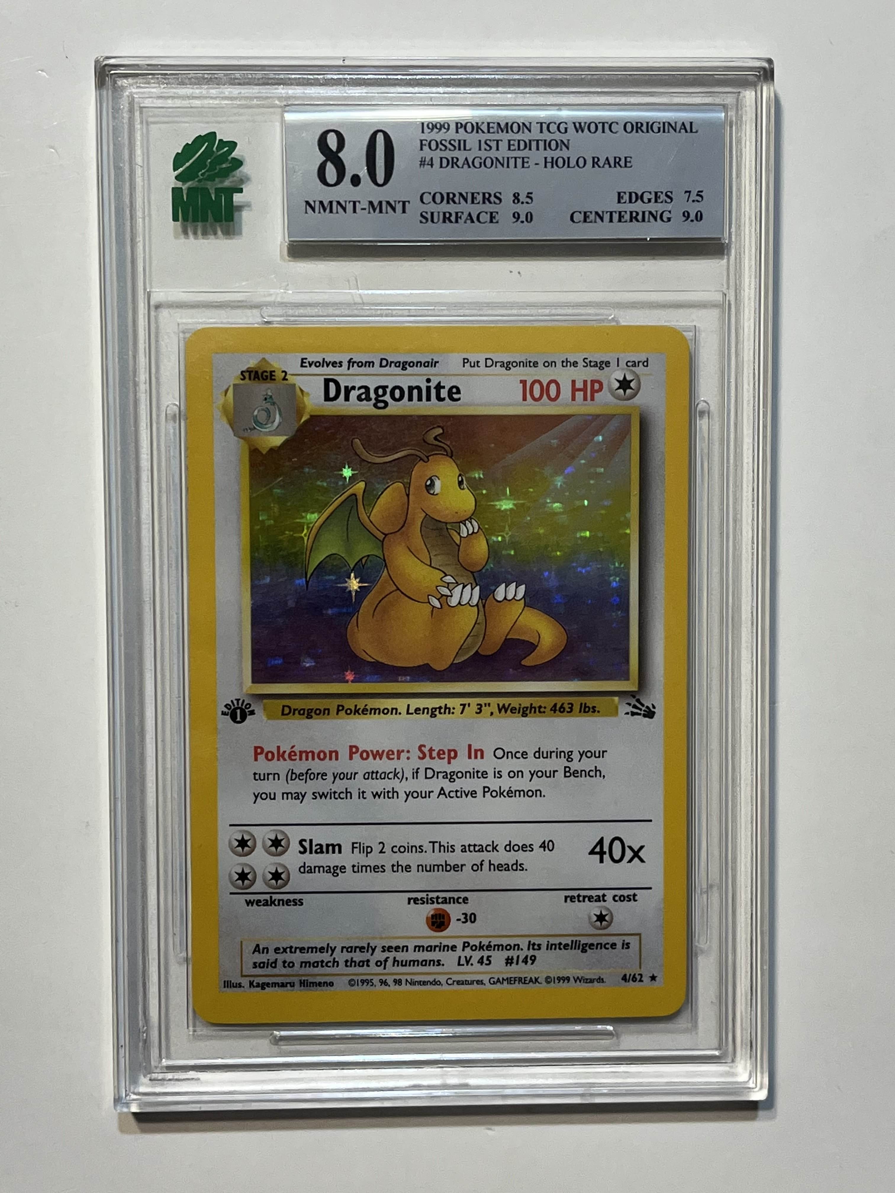 Image of Dragonite (Fossil 1st Edition) 4/62 MNT 8.0