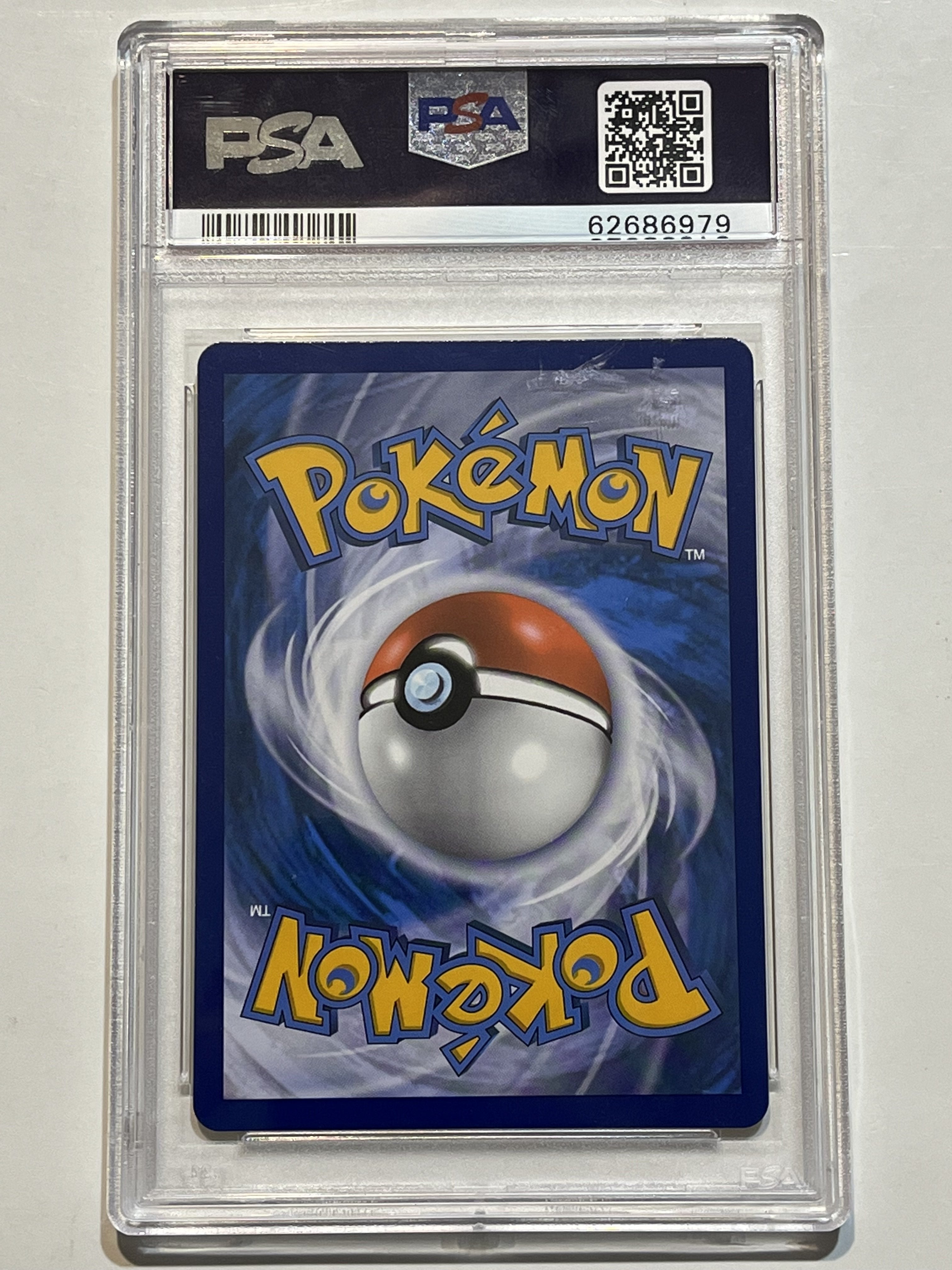 Image of Charmander (Sun & Moon: Hidden Fates - Shiny Vault) SV6/SV94 PSA 10