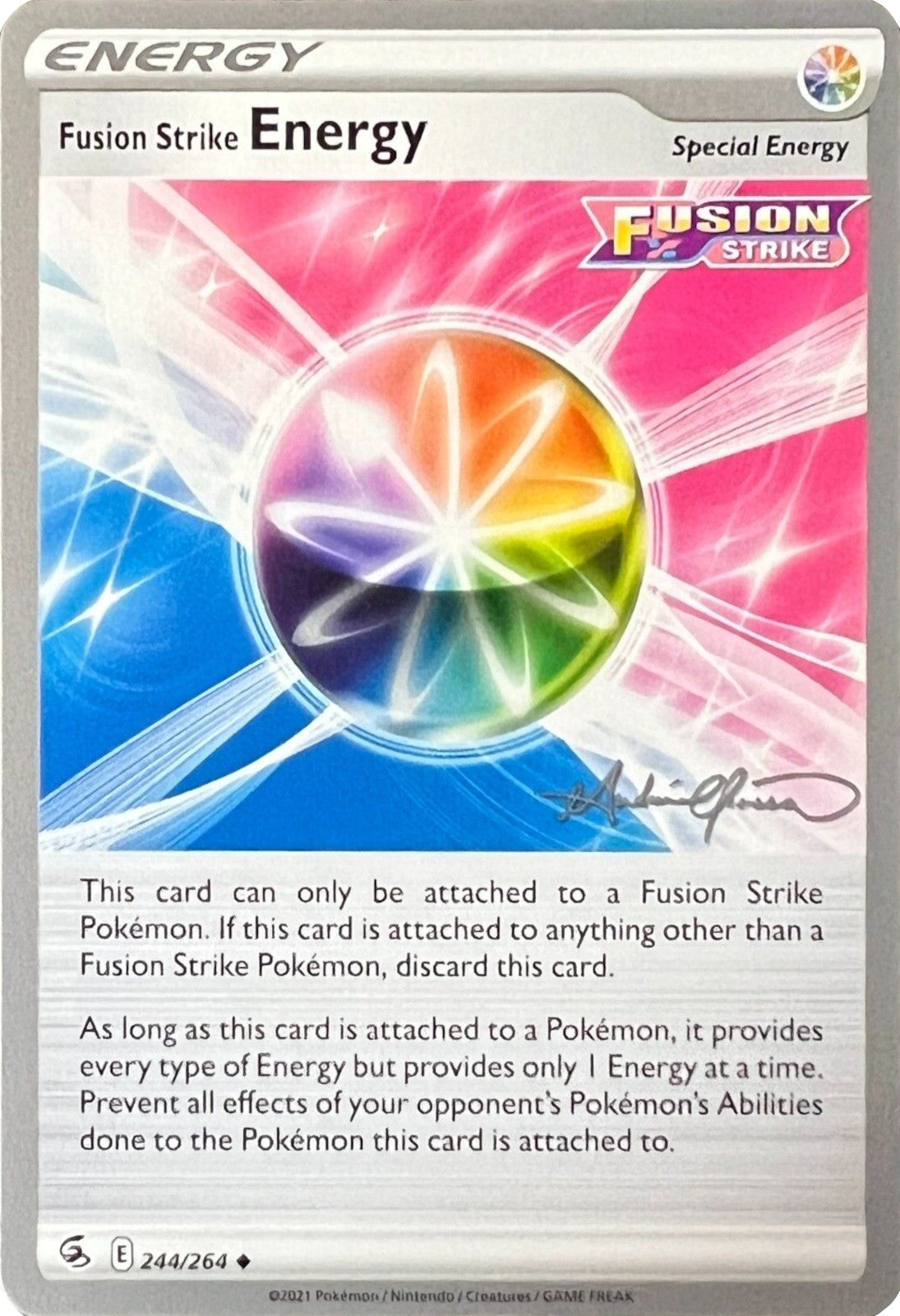 Image of Fusion Strike Energy (244/264) (The Shape of Mew - Andre Chiasson) [World Championships 2022]
