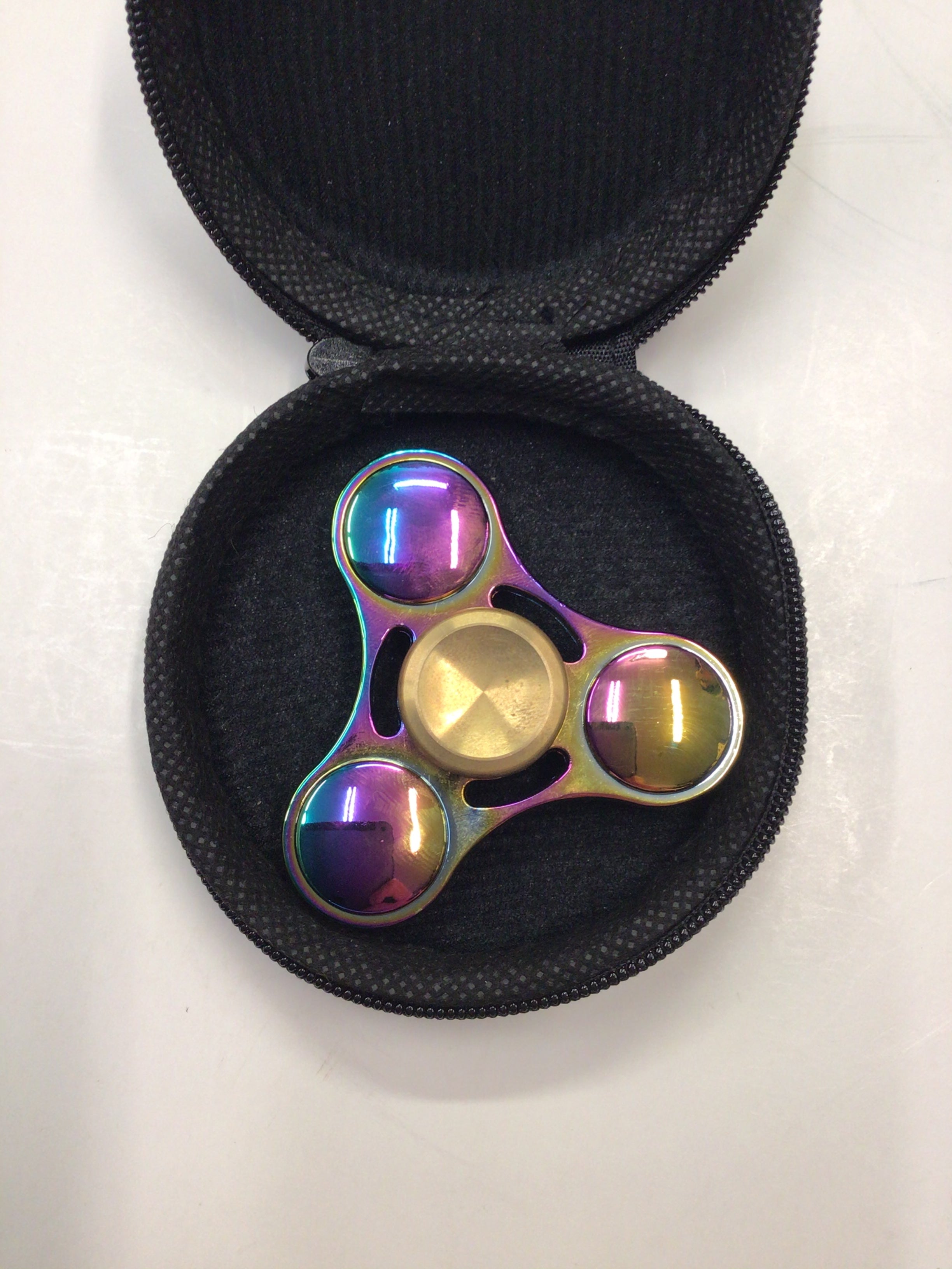 Image of Fidget Spinner 3 Edged (Rainbow Chrome)