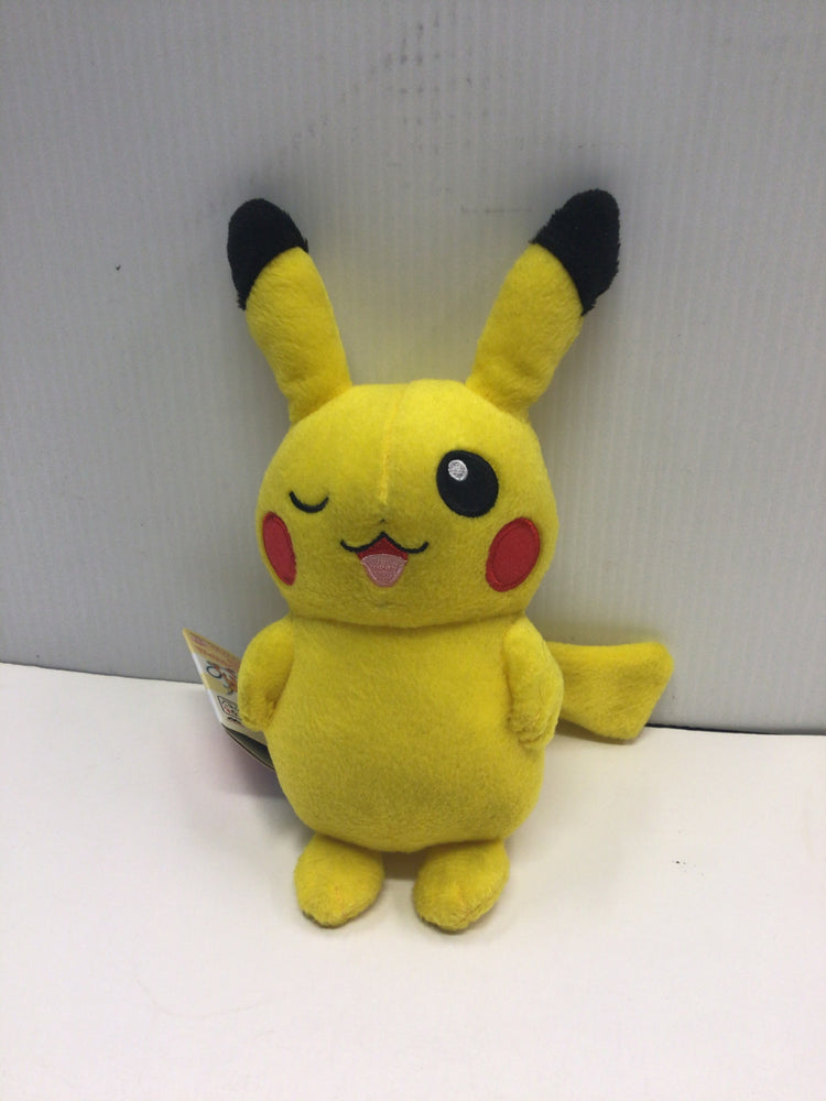 Pokemon Banpresto: Pikachu (Winking) Plush