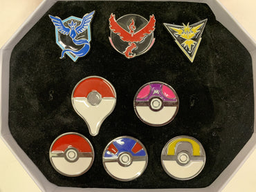 Legendary Birds & Pokeball Pin Set