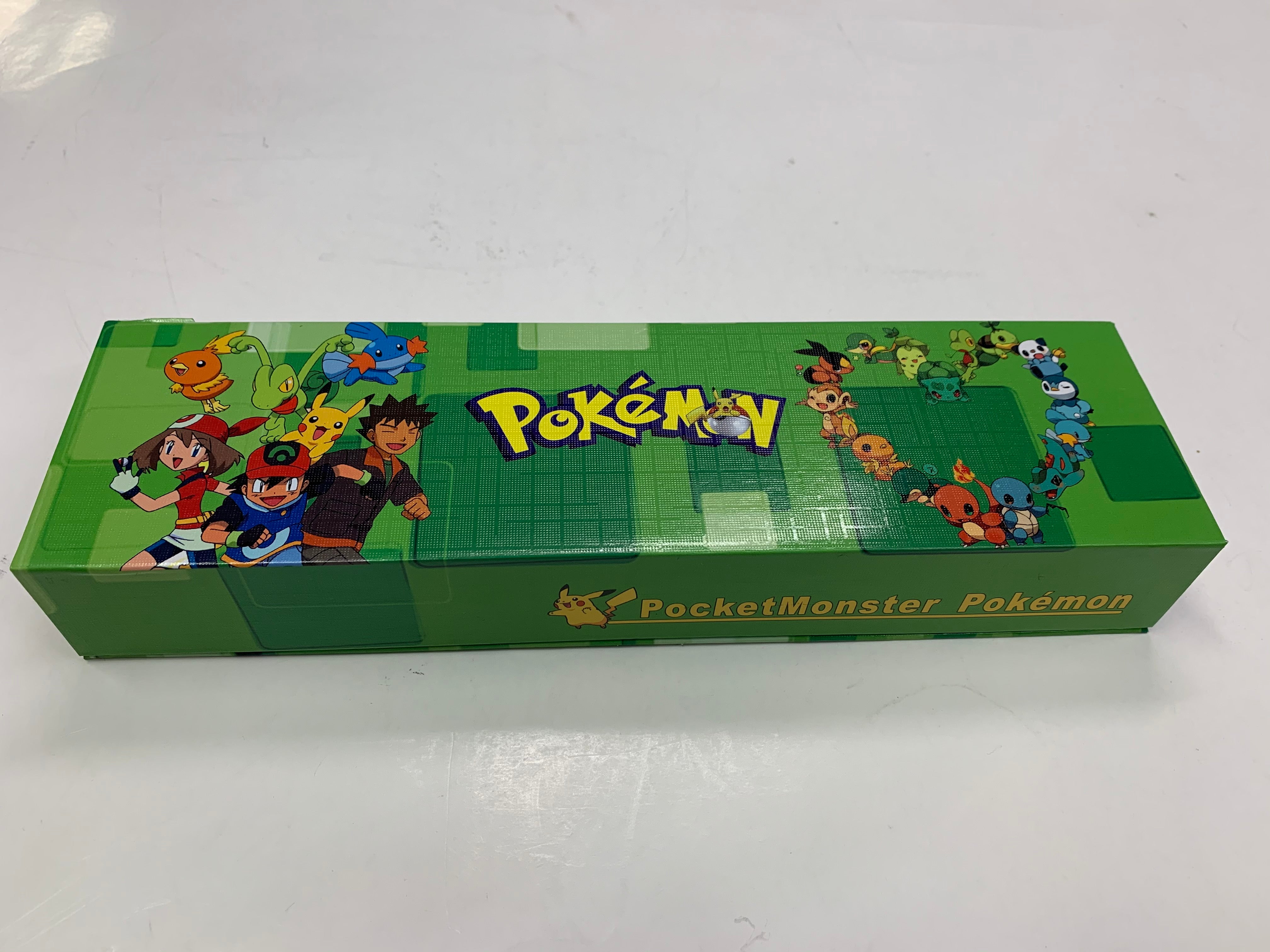 Image of Pokeball Pin Set