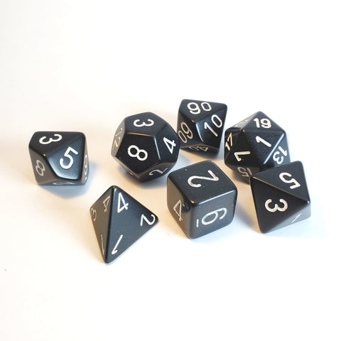 Chessex Opaque - Black/White - 7 Dice Set