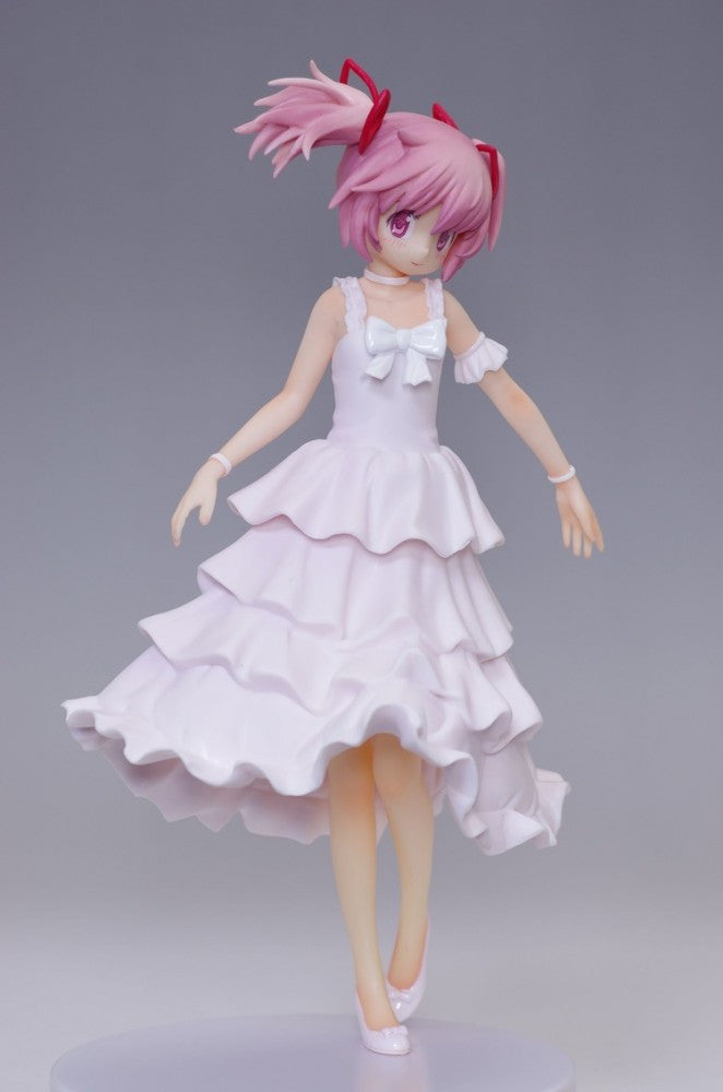 Image of Madoka Kaname (White Dress Version)