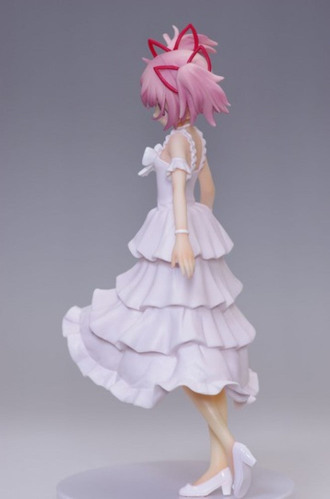Image of Madoka Kaname (White Dress Version)