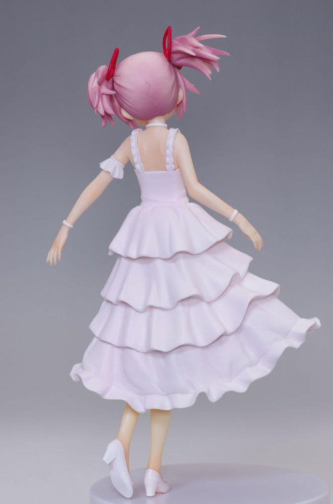 Image of Madoka Kaname (White Dress Version)